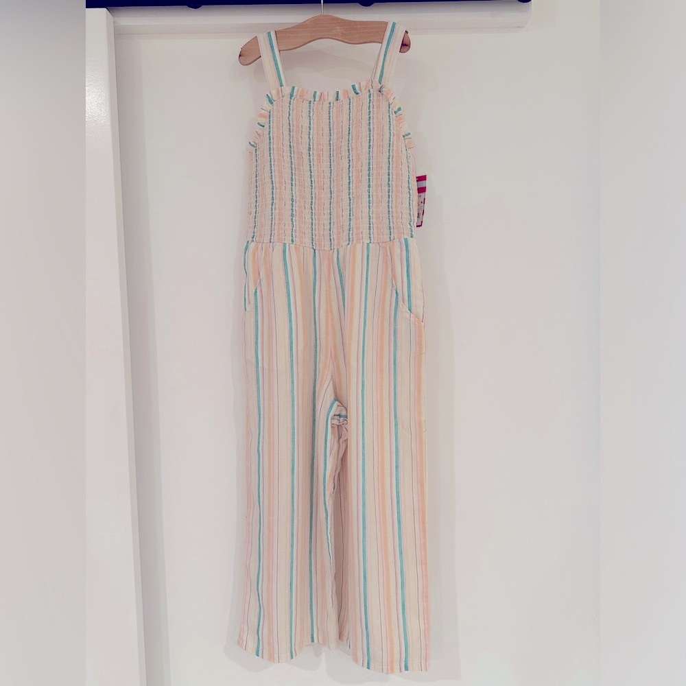 NWT Cat & Jack Summer Stripped and Smocked Top Jumper. Size Lg